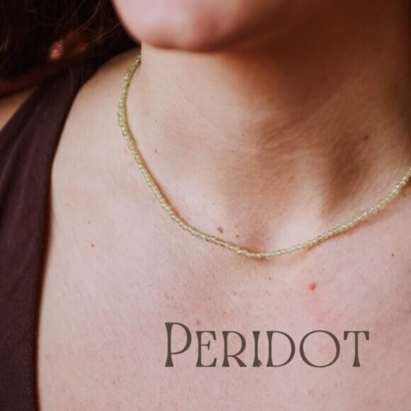 Green Beaded Necklace August Birthstone Necklace Peridot Gemstone Dainty Jewelry - Picture 13 of 16